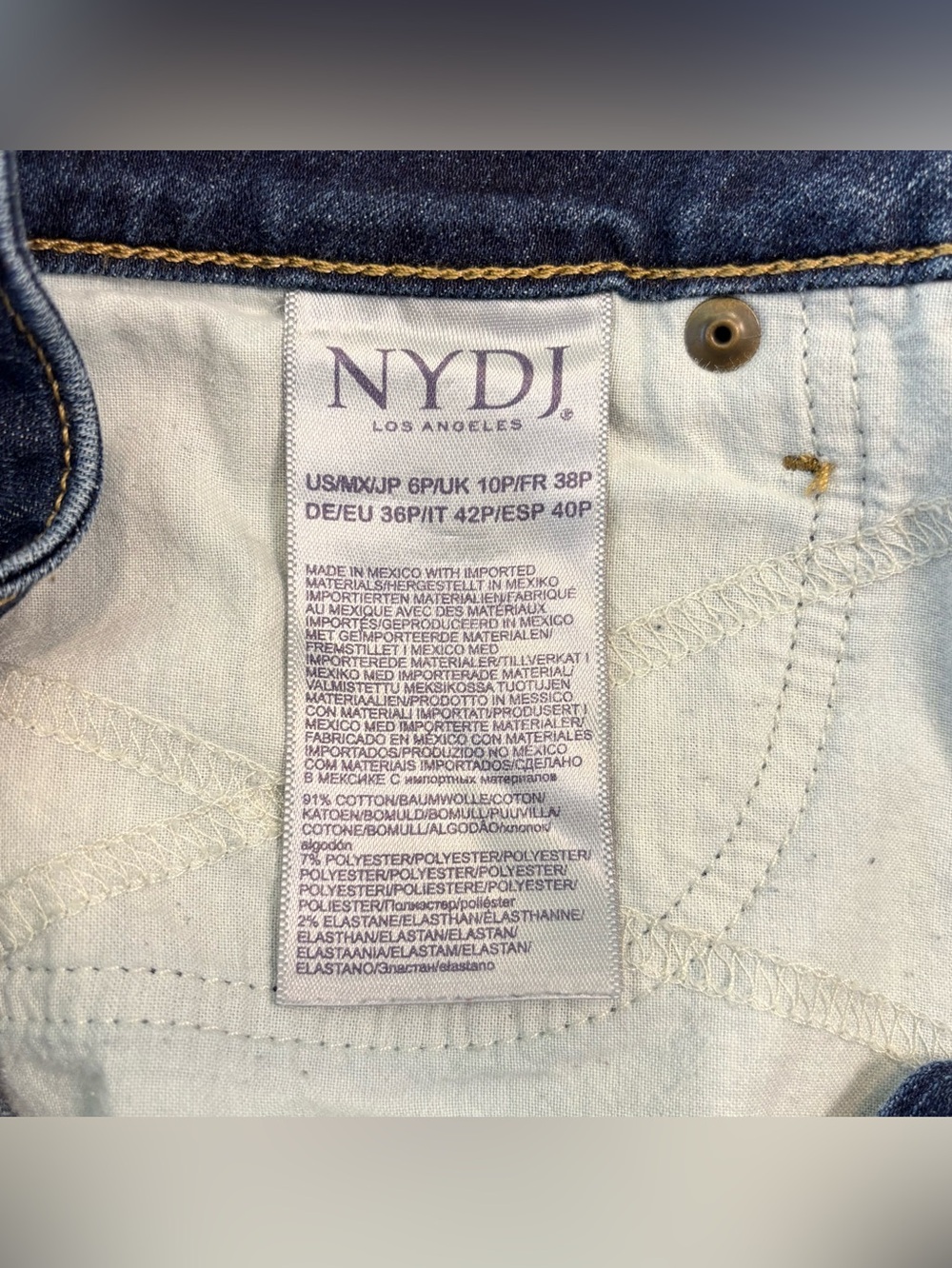 Like New NYDJ Marilyn Straight Capris Jeans Petite, Women Sz 6P, Dark Denim Crop - Picture 10 of 14